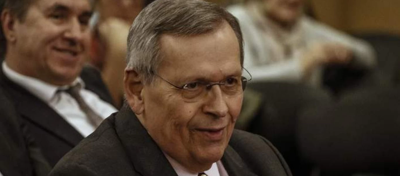 Σ. Μάνος και Ν. Κεραμέως είχαν διάλογο μέσω twitter για τις αποσπάσεις των εκπαιδευτικών (φωτο)